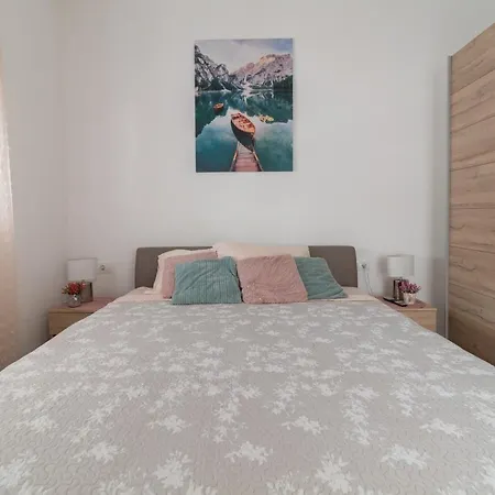 Seaside Luxury With A Swimming Pool Privlaka, Zadar - 18508 Villa *